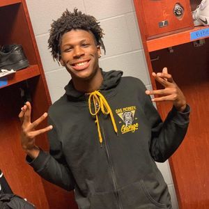 Meet your Posher, Ashton